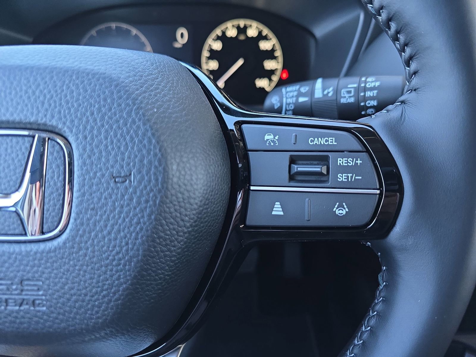 New 2026 Honda HR-V EX-L image 17