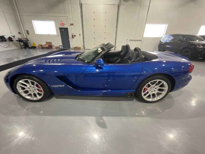 Used 2006 Dodge Viper SRT-10 image 9