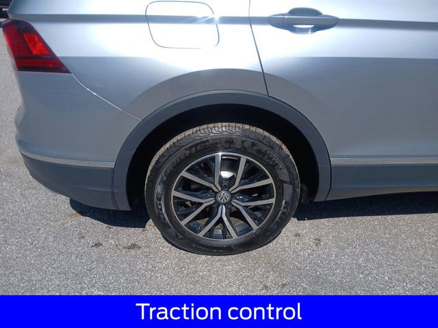 Used 2021 Volkswagen Tiguan SE AWD/4WD image 11
