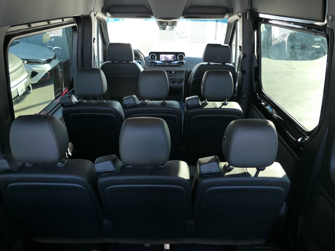 Used 2023 Mercedes-Benz Sprinter 2500 image 24