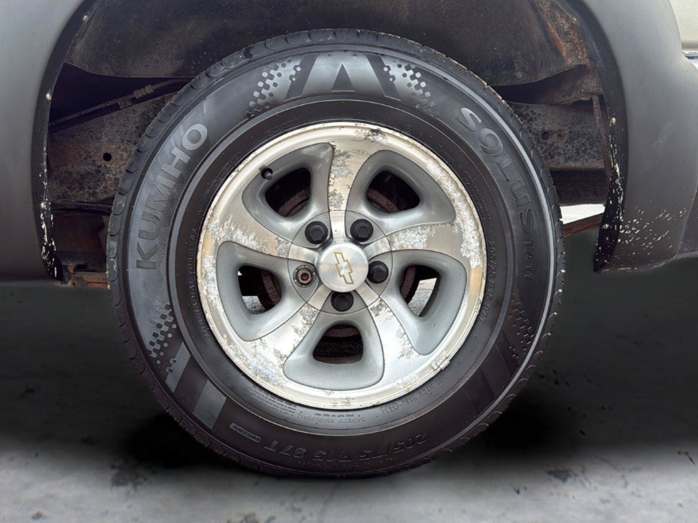 Used 2003 GMC Sonoma SL RWD image 10