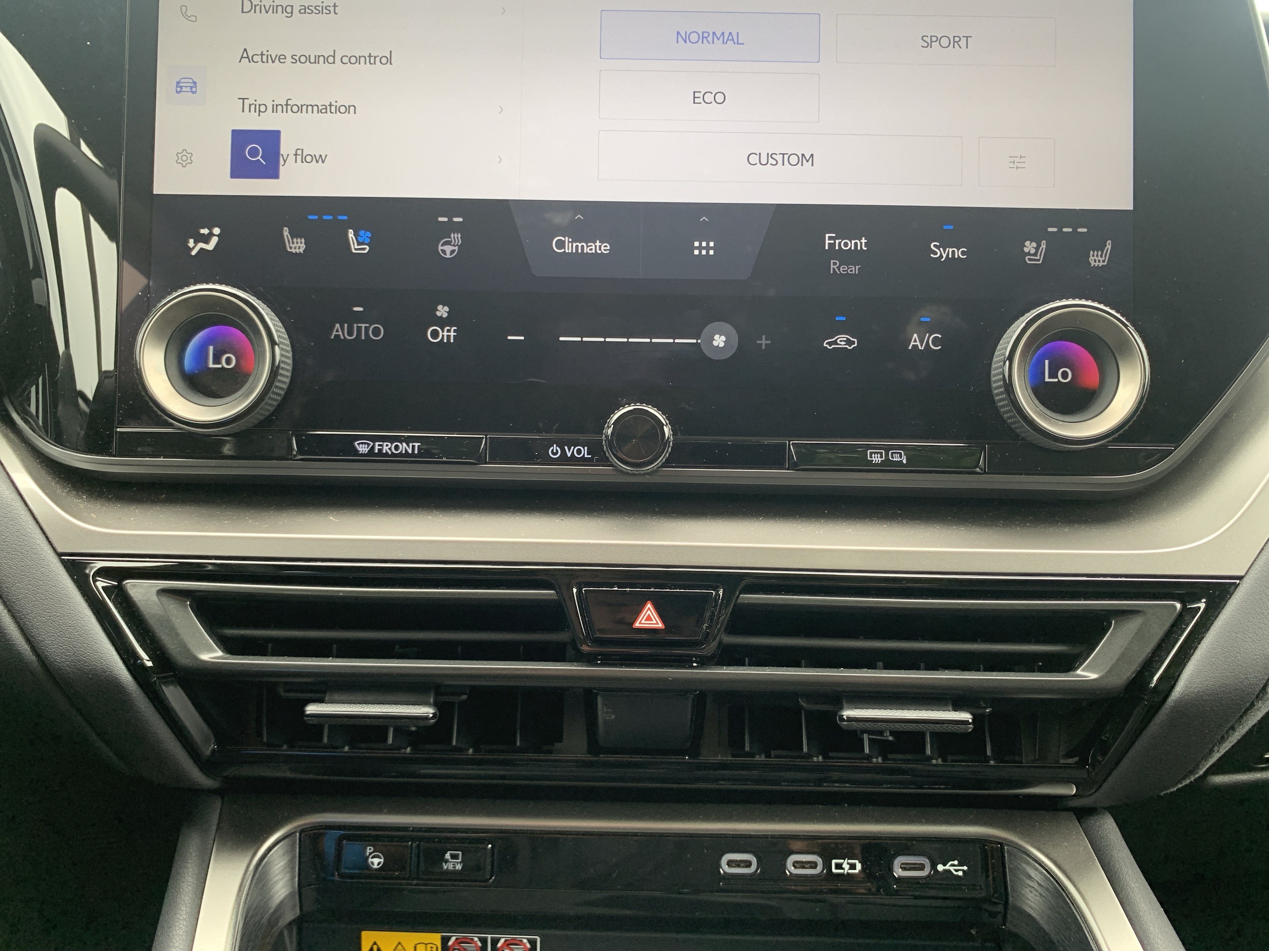 Certified 2024 Lexus TX 500h AWD w/ Technology Package image 29