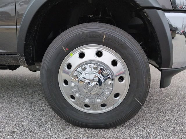 New 2026 RAM 5500 Tradesman AWD/4WD image 10