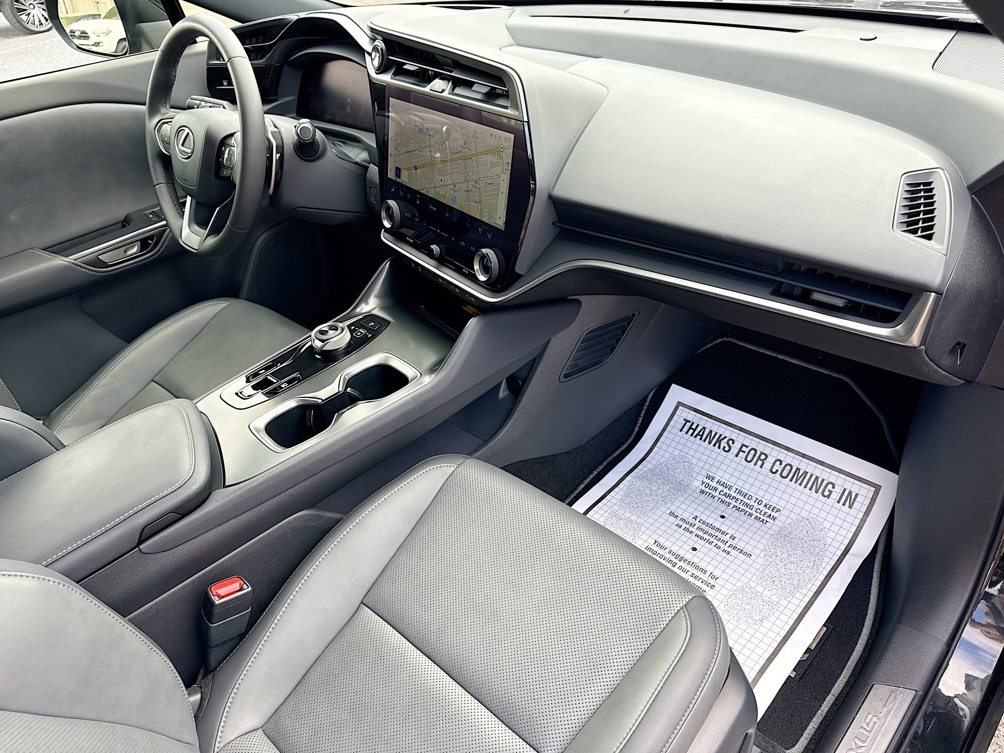 Used 2024 Lexus RZ 450e Premium image 14