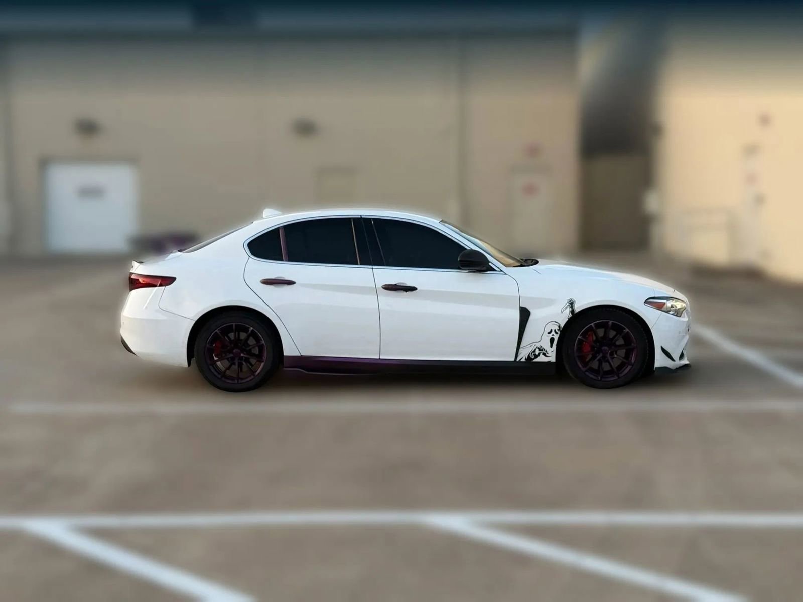Used 2017 Alfa Romeo Giulia image 10