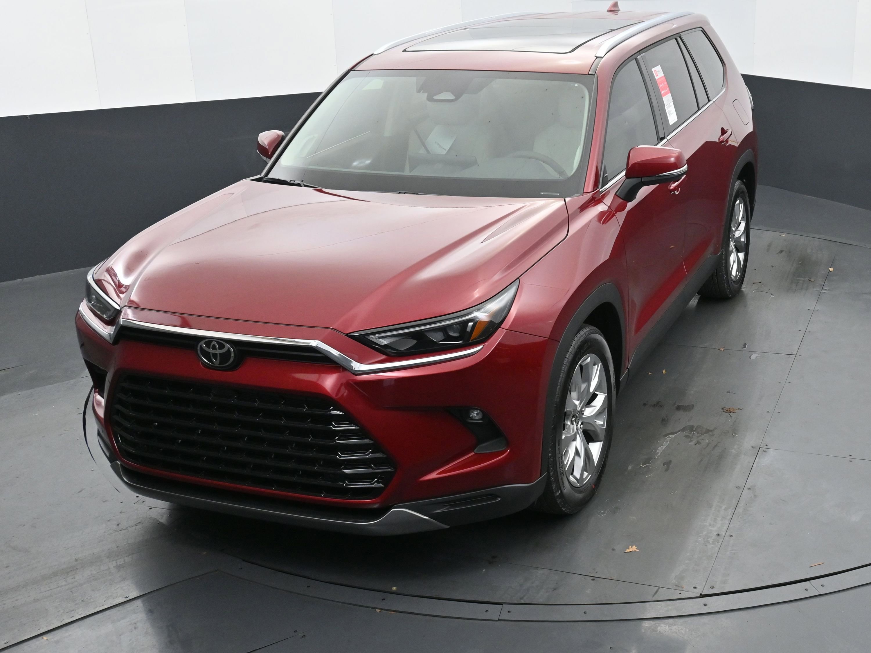 Used 2026 Toyota Grand Highlander Limited image 27