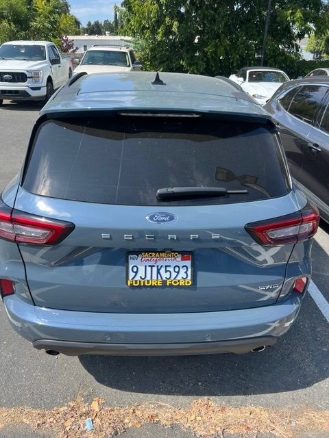 Used 2023 Ford Escape ST-Line w/ Tech Pack #1 AWD/4WD image 15