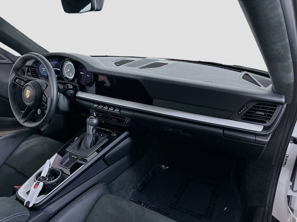 Used 2022 Porsche 911 GT3 image 25