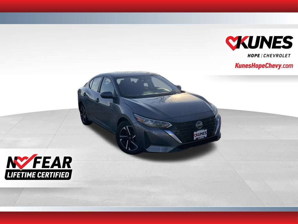 Used 2024 Nissan Sentra SV image 1