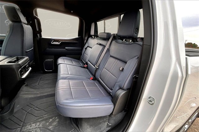 Certified 2023 Chevrolet Silverado 1500 High Country w/ High Country Premium Package image 15