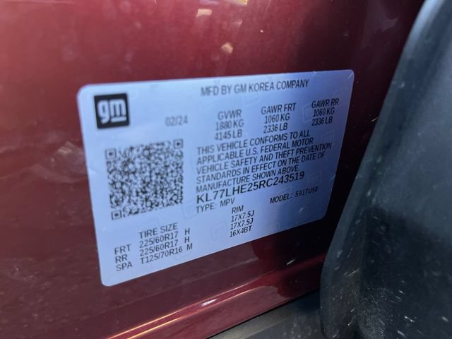 Used 2024 Chevrolet Trax LT w/ Driver Confidence Package FWD image 32