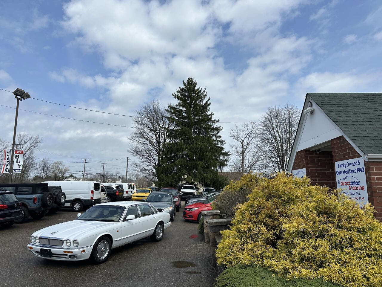 Used 1997 Jaguar XJ6 image 1
