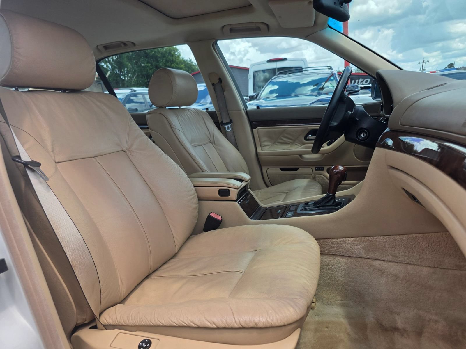 Used 1995 BMW 740iL RWD image 21