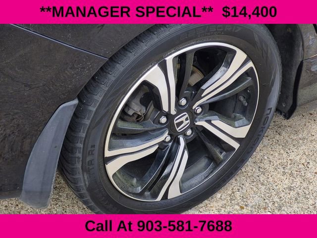 Used 2016 Honda Civic Touring image 9