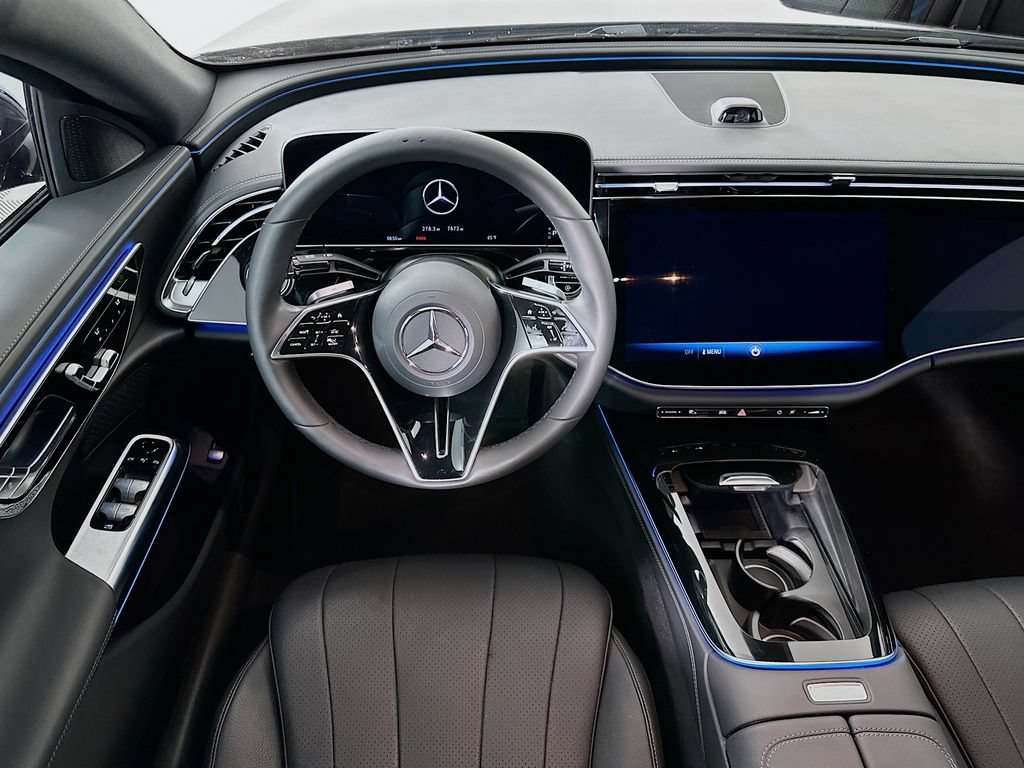 Used 2025 Mercedes-Benz E 350 Sedan image 23