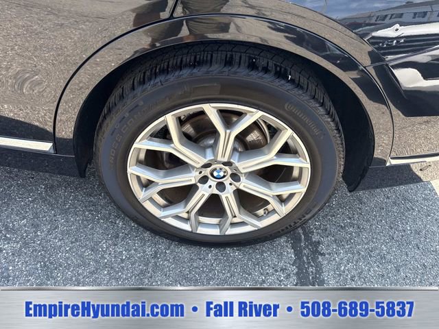 Used 2022 BMW X7 xDrive40i w/ Executive Package AWD/4WD image 14