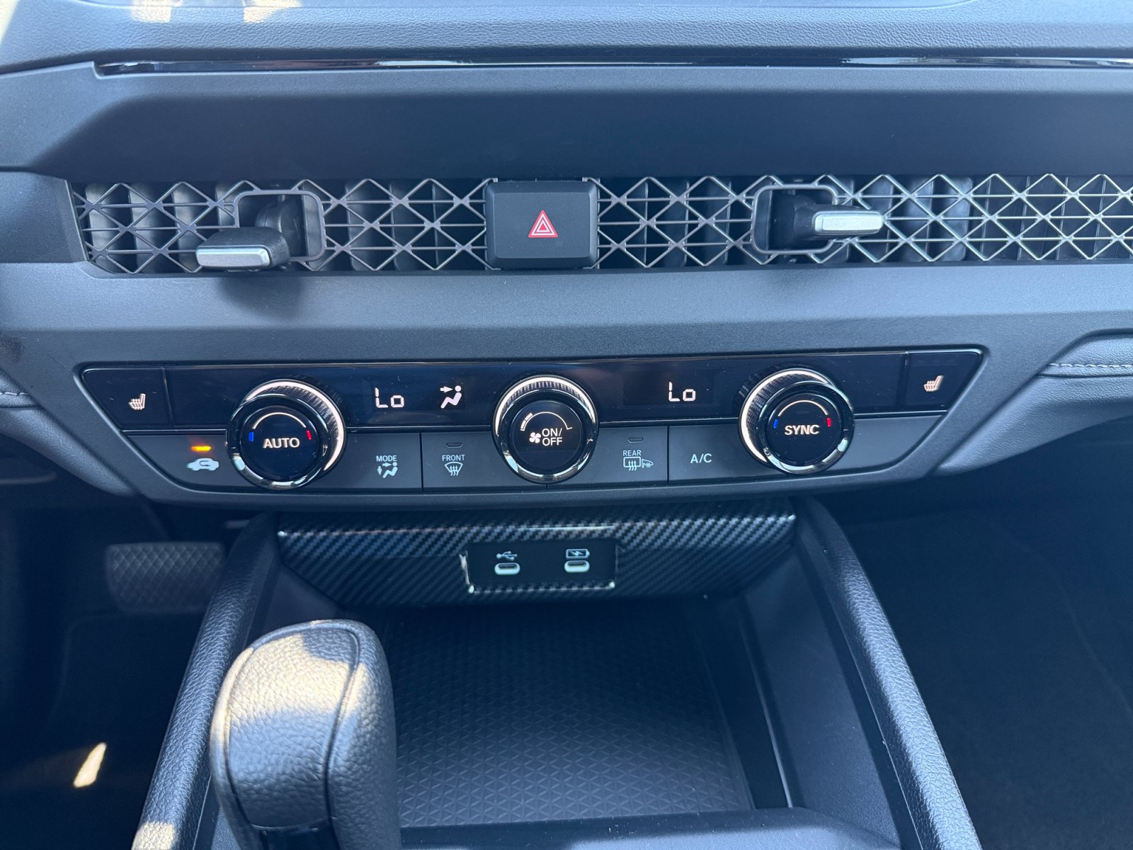 Certified 2025 Honda Accord SE image 13