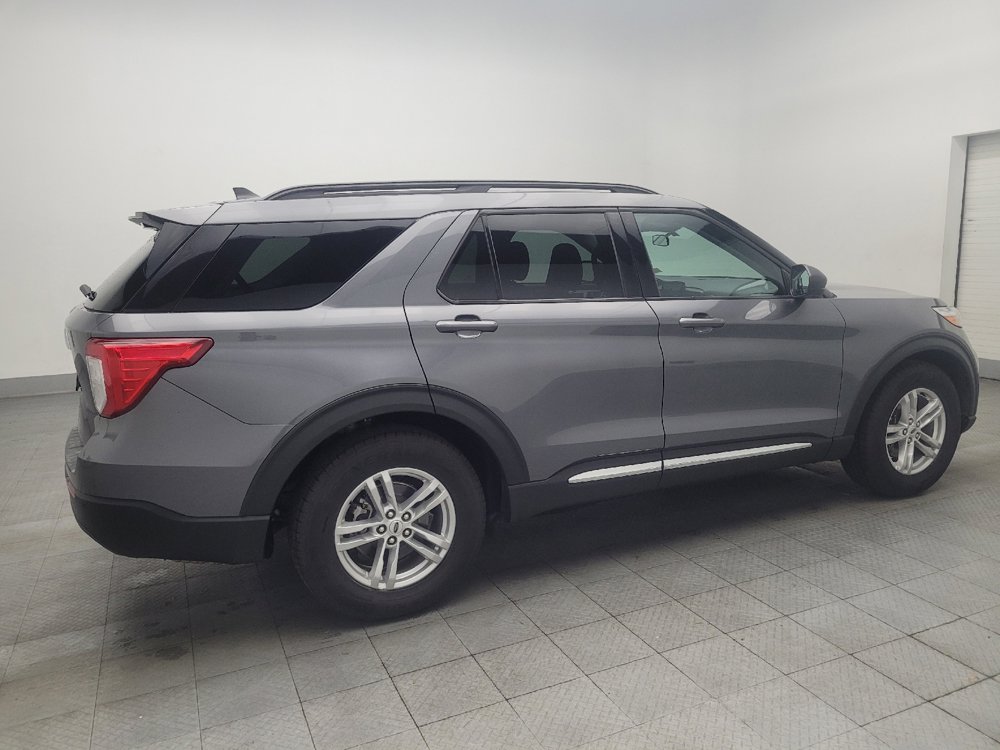 Used 2022 Ford Explorer XLT image 10