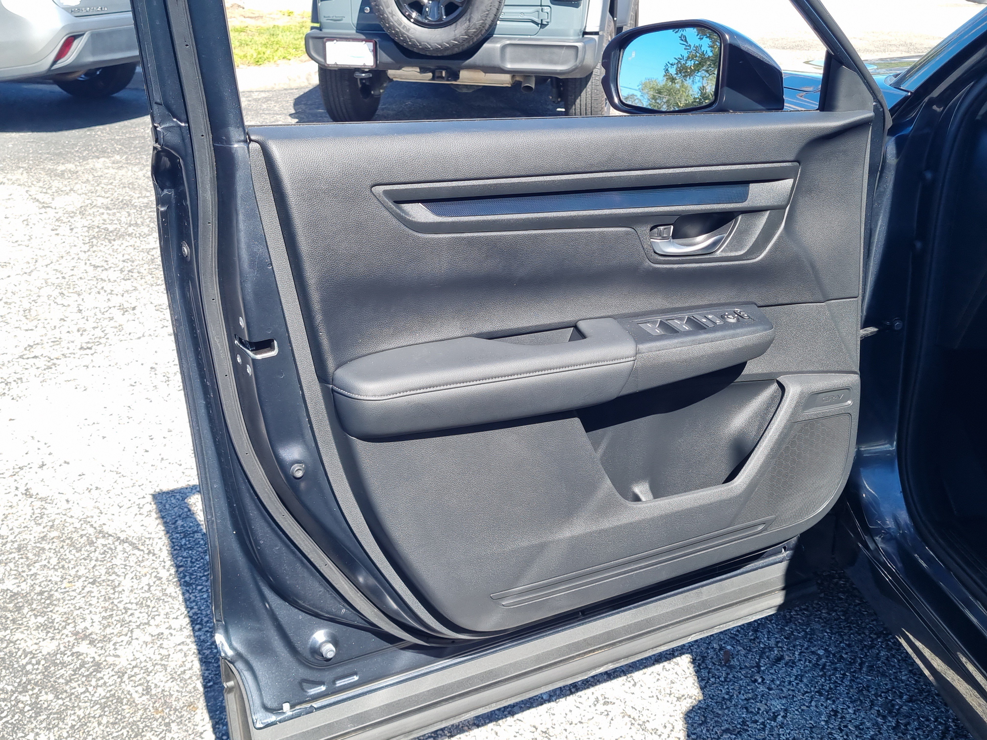 Used 2024 Honda CR-V EX image 22