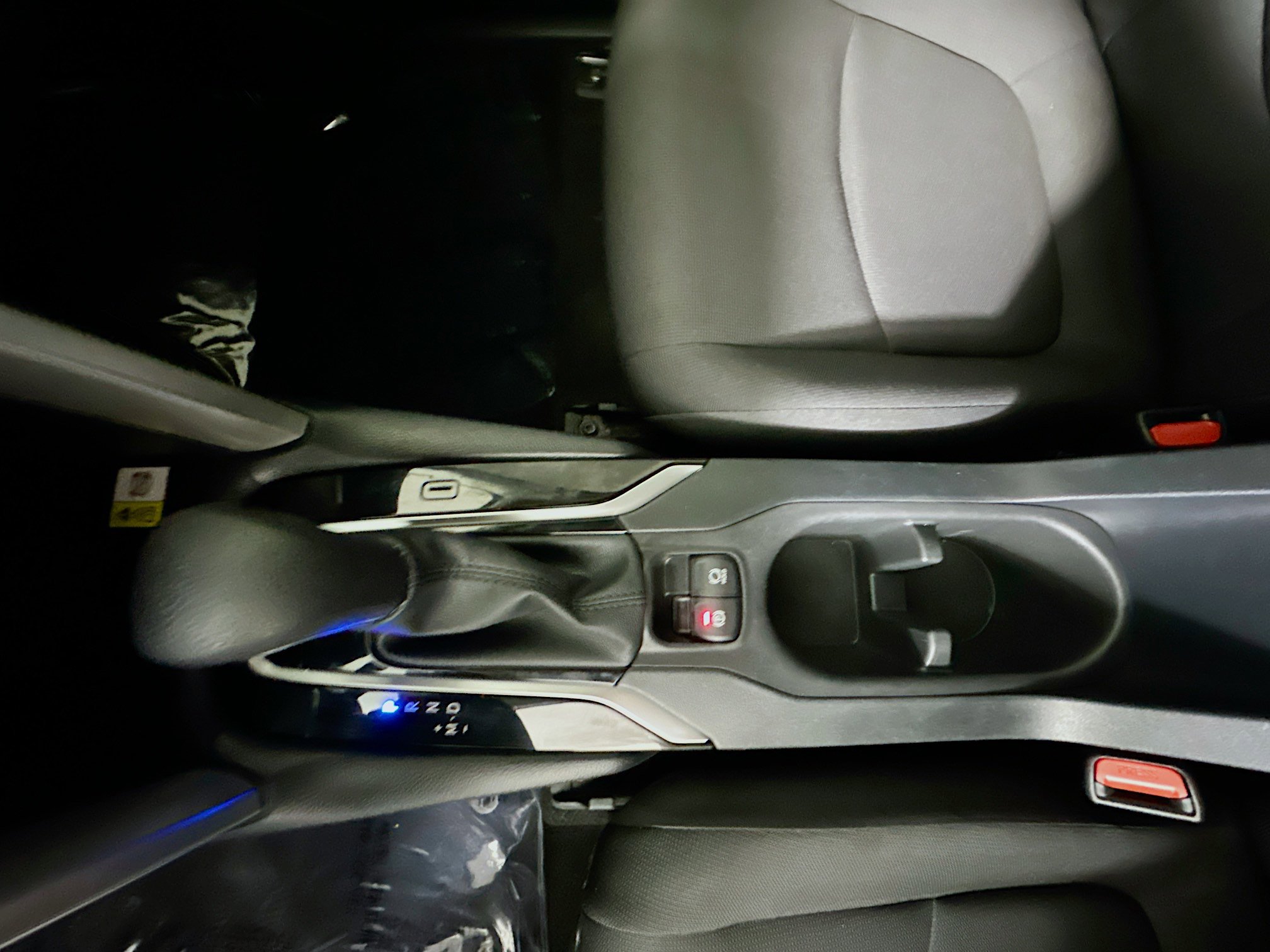 Used 2023 Toyota Corolla Cross LE image 22