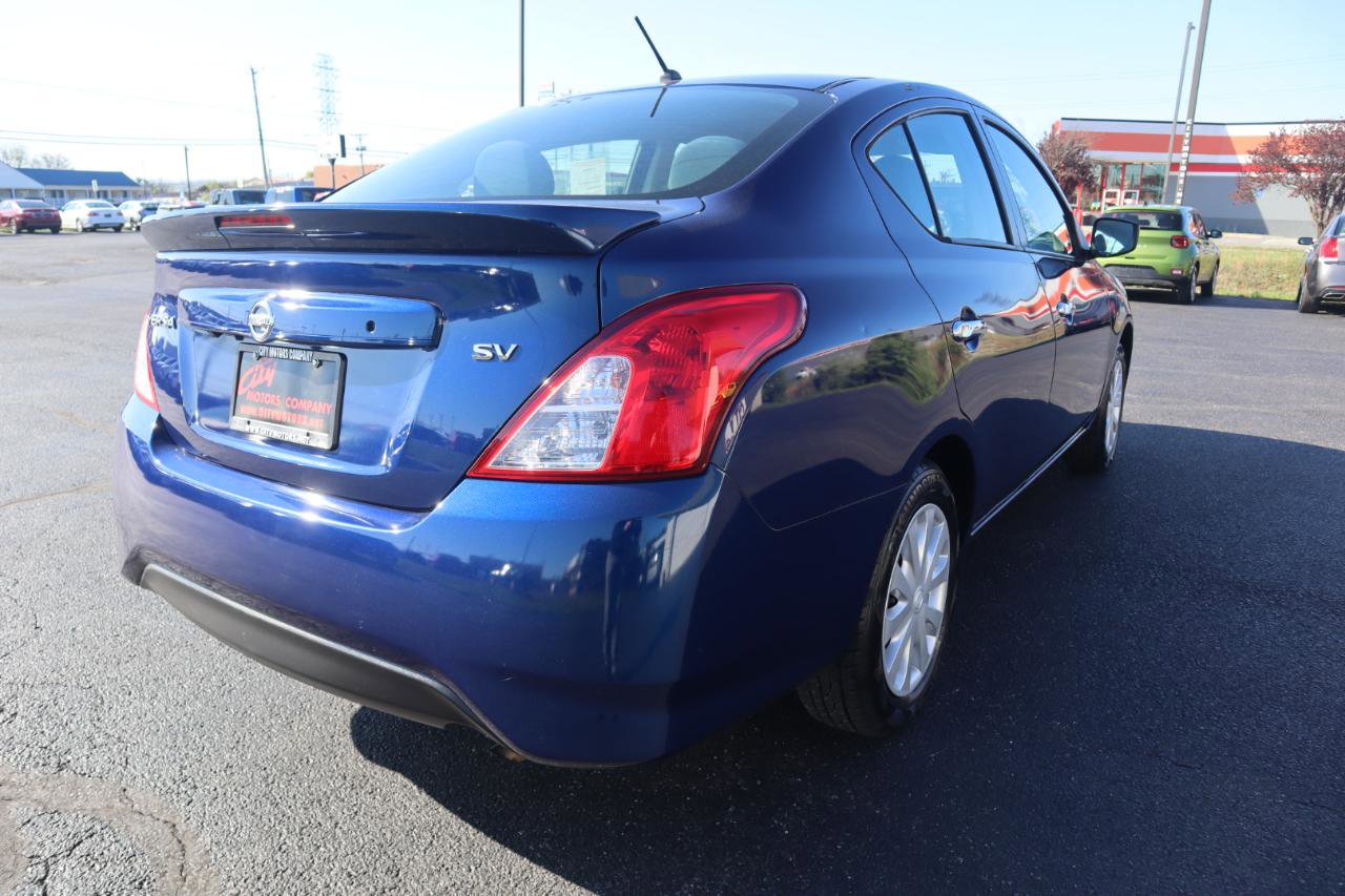 Used 2019 Nissan Versa SV FWD image 27