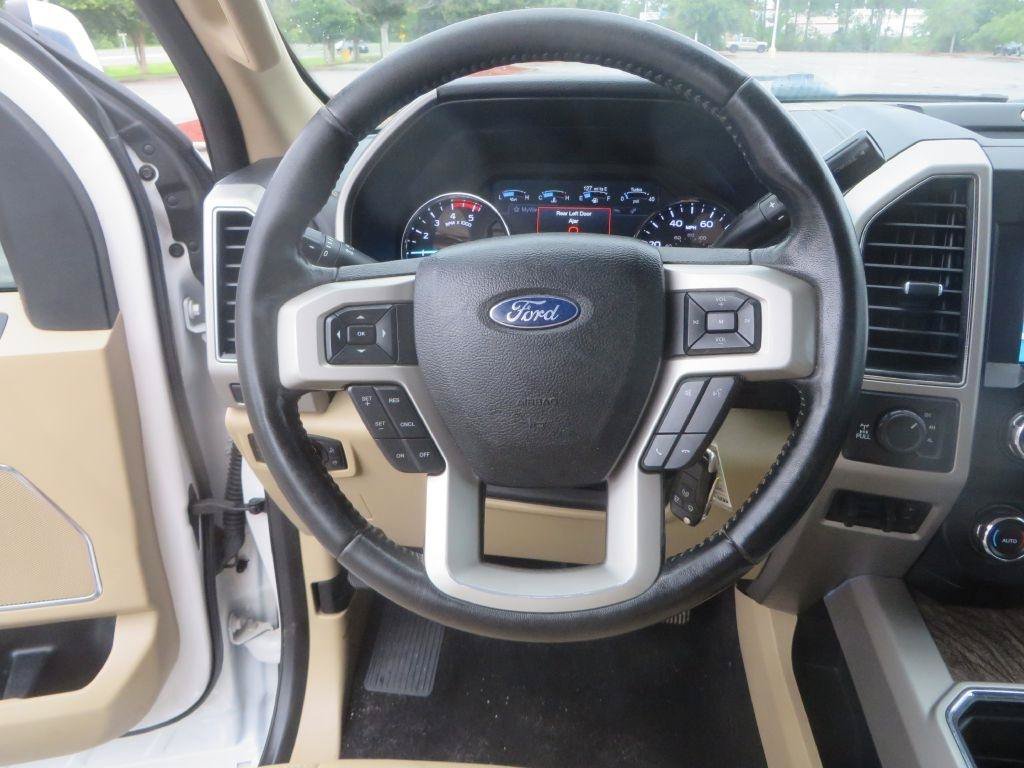 Used 2019 Ford F250 Lariat w/ Chrome Package AWD/4WD image 17