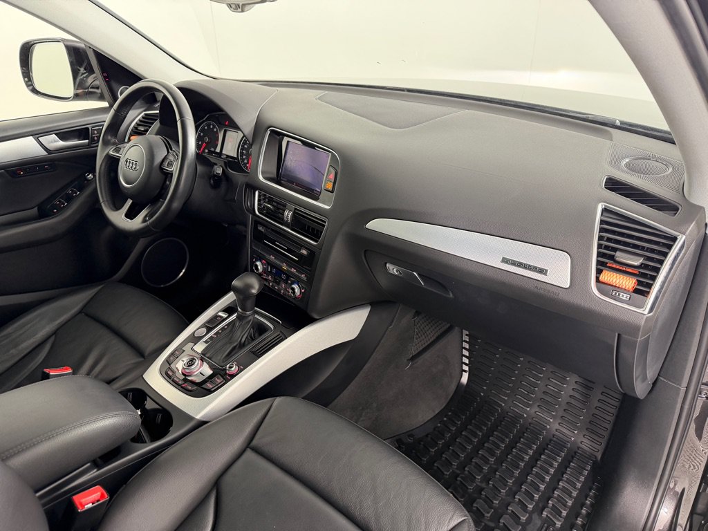Used 2015 Audi Q5 3.0T Premium Plus w/ Technology Package AWD/4WD image 23