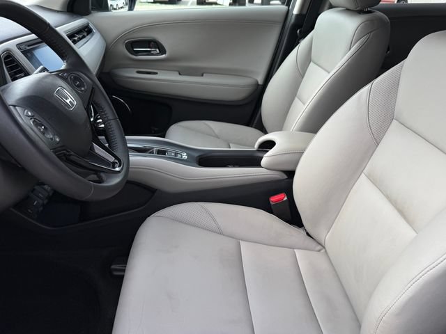 Used 2017 Honda HR-V EX-L image 10