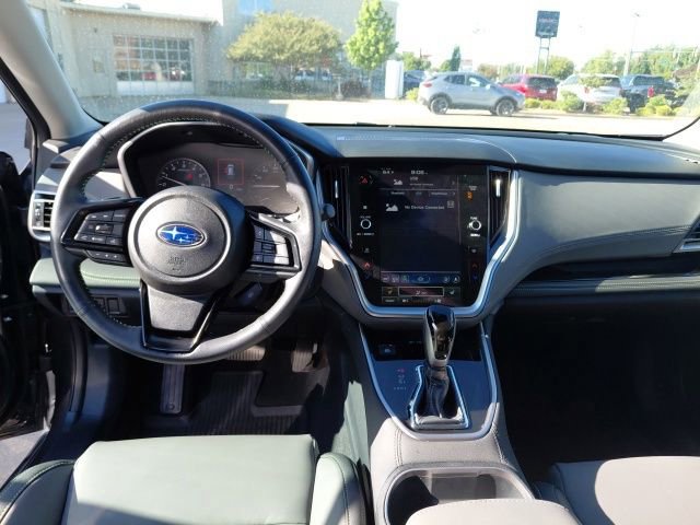 Used 2025 Subaru Outback Onyx Edition AWD/4WD image 24
