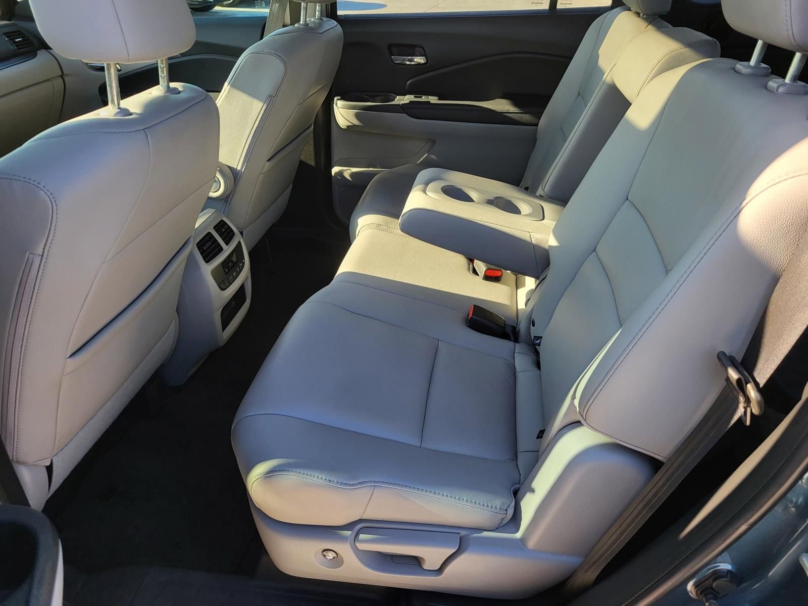 Used 2016 Honda Pilot EX-L image 12