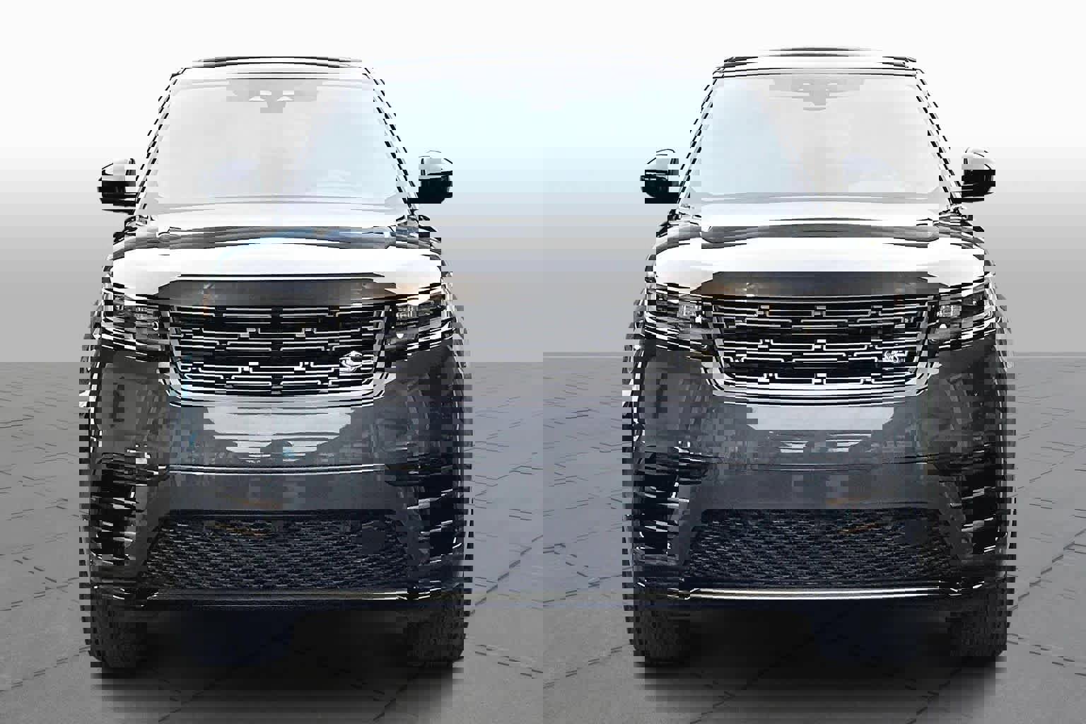 Used 2024 Land Rover Range Rover Velar Dynamic SE image 4