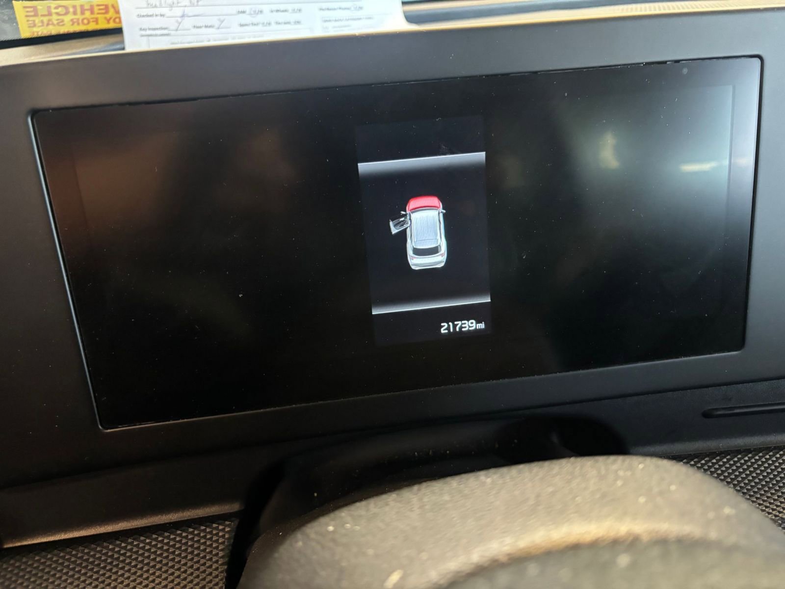 Used 2025 Kia Sportage LX image 10
