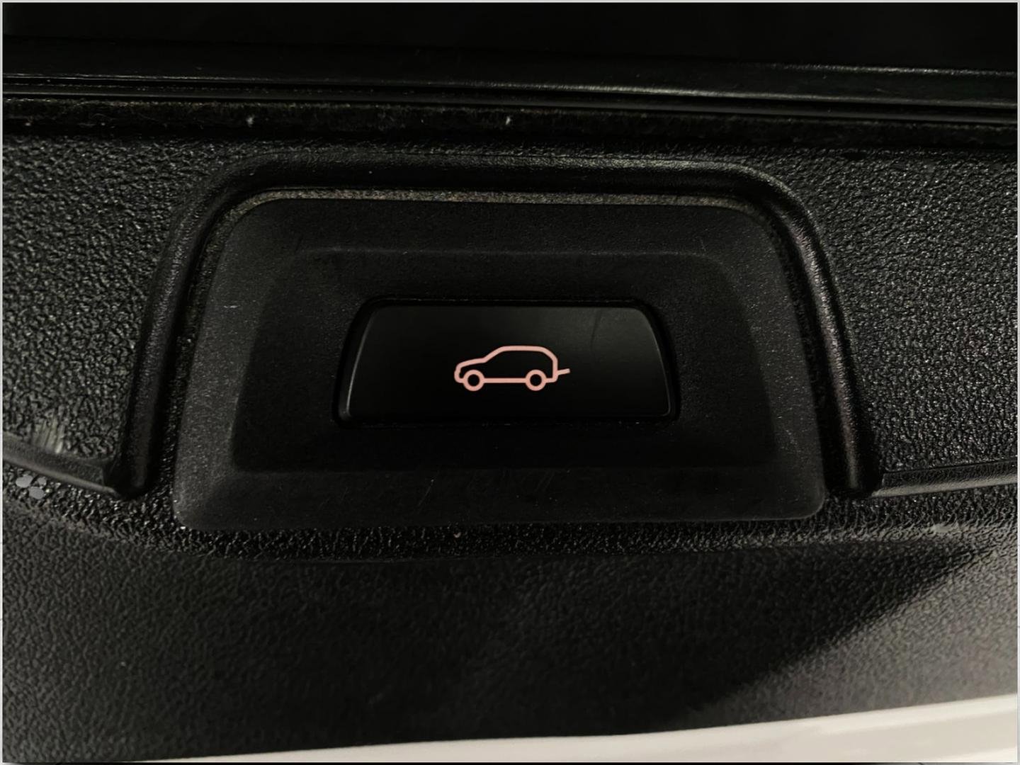 Certified 2022 BMW X5 xDrive40i image 6