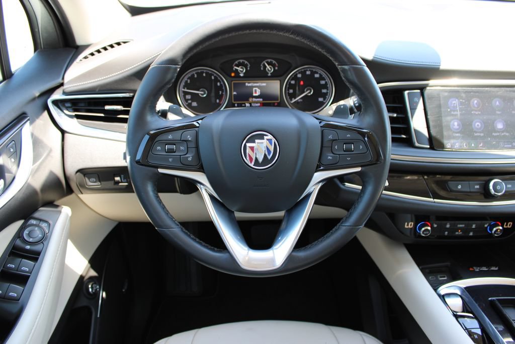Certified 2023 Buick Enclave Essence w/ Experience Buick Package AWD/4WD image 17