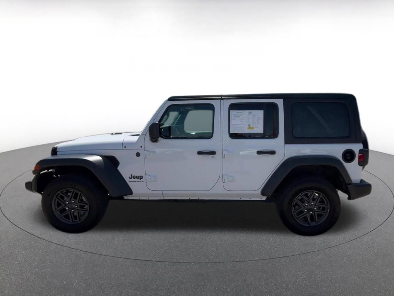 Used 2025 Jeep Wrangler Unlimited Sport AWD/4WD image 9