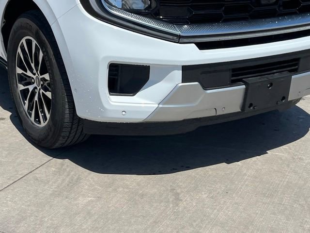 Used 2025 Ford Expedition Max Platinum AWD/4WD image 6