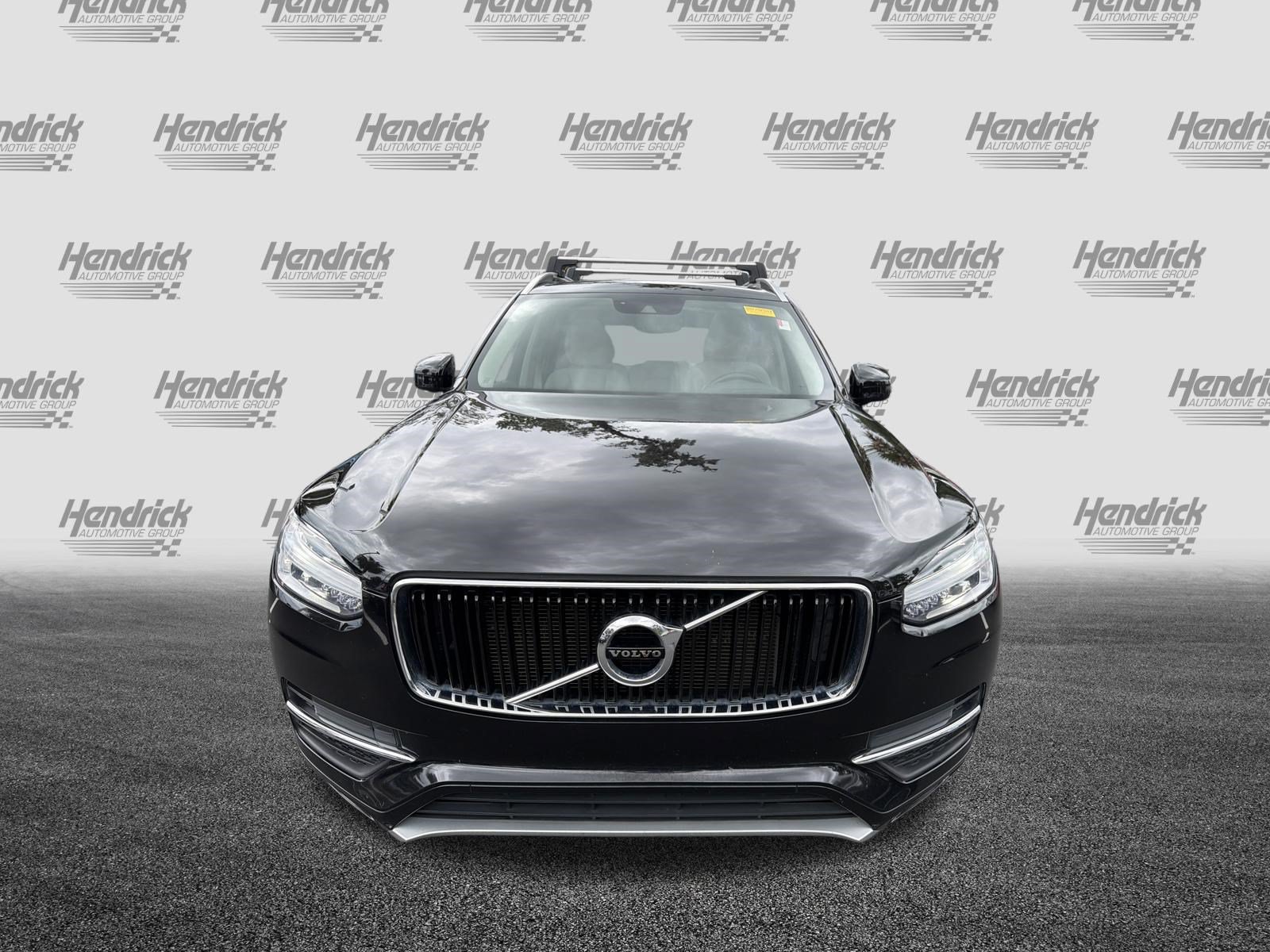 Used 2019 Volvo XC90 T6 Momentum w/ Protection Package AWD/4WD image 3