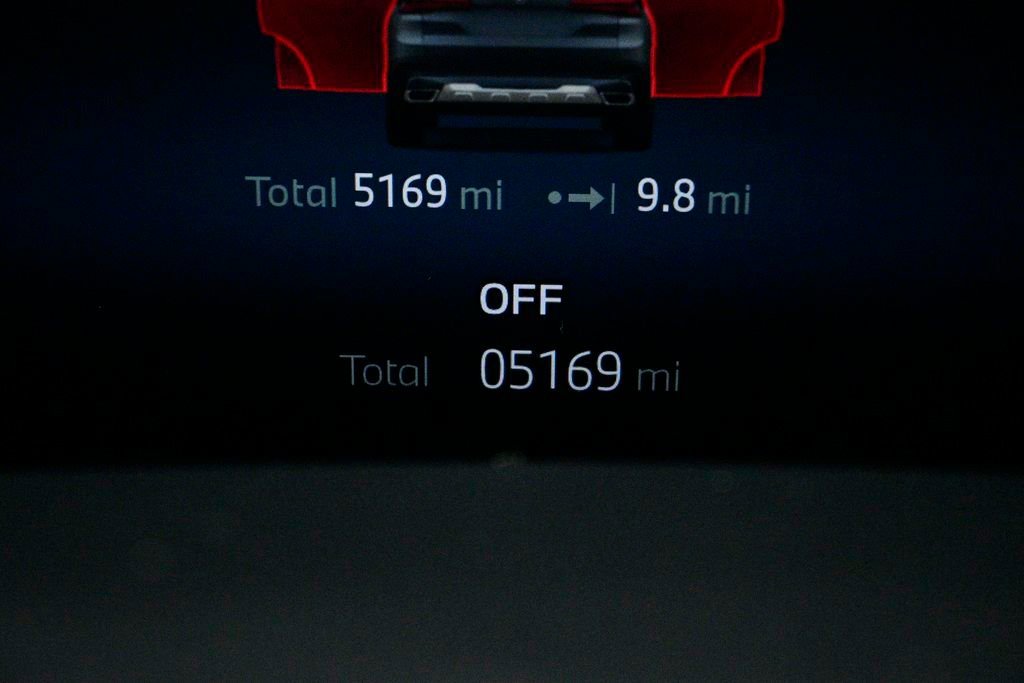 Used 2025 BMW X5 xDrive40i w/ Premium Package image 11