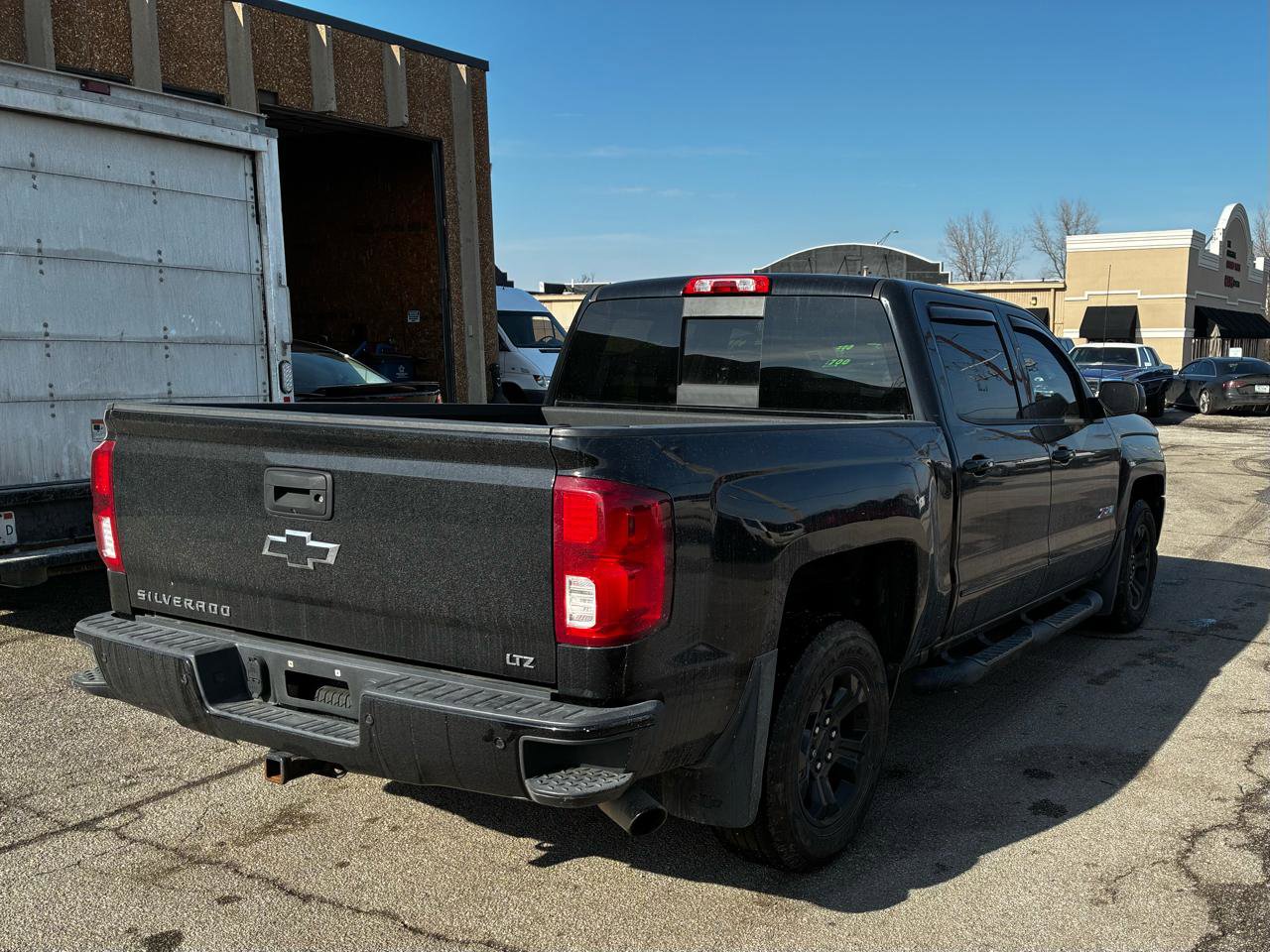 Used 2017 Chevrolet Silverado 1500 LTZ Z71 w/ LTZ Plus Package image 5