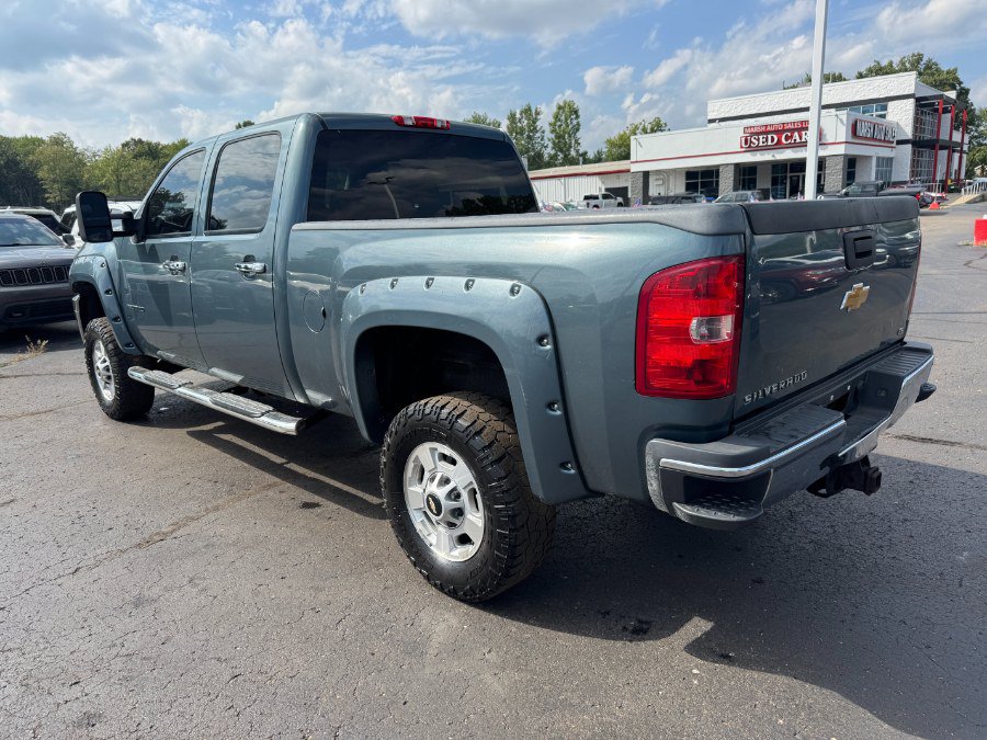 Used 2014 Chevrolet Silverado 2500 W/T AWD/4WD image 3