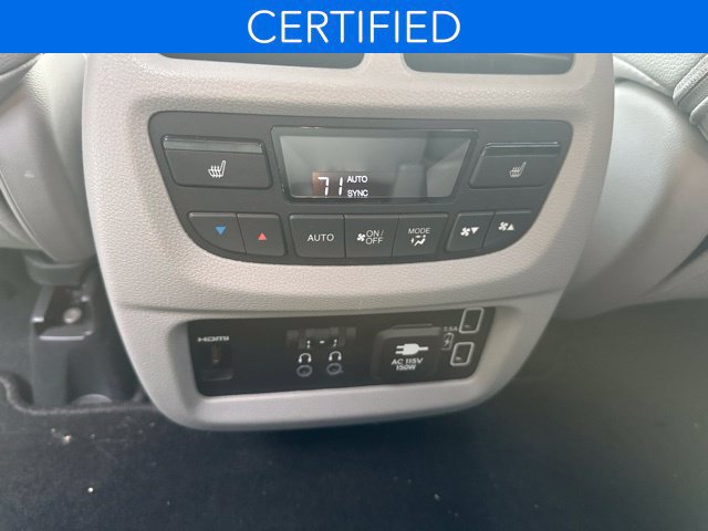 Used 2022 Honda Pilot Touring image 10
