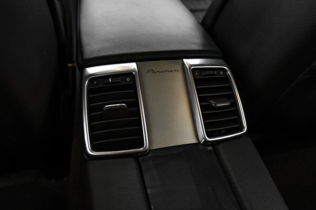 Used 2010 Porsche Panamera S RWD image 35