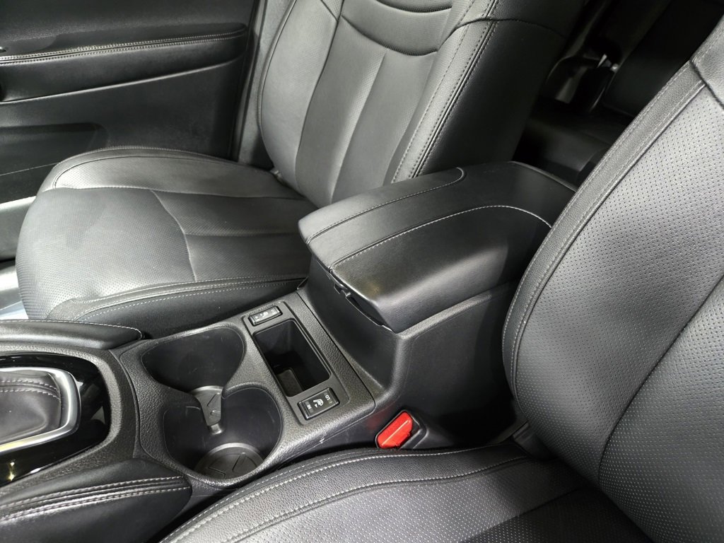 Used 2020 Nissan Rogue SL image 27