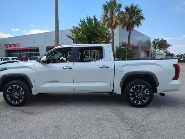 Used 2024 Toyota Tundra Limited AWD/4WD image 9