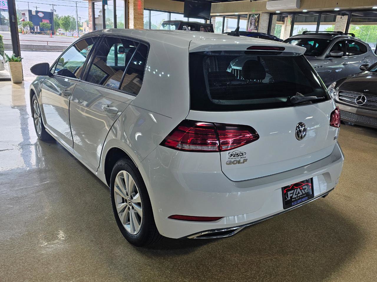 Used 2018 Volkswagen Golf S FWD image 5