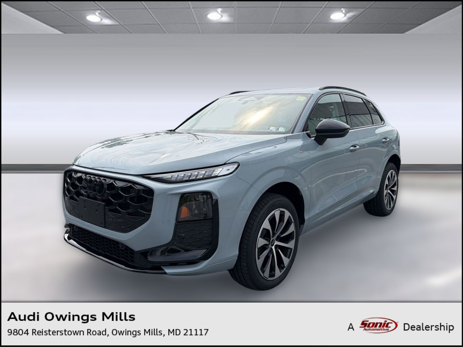 New 2026 Audi Q3 quattro 2.0T w/ 19" Wheel Package AWD/4WD image 1