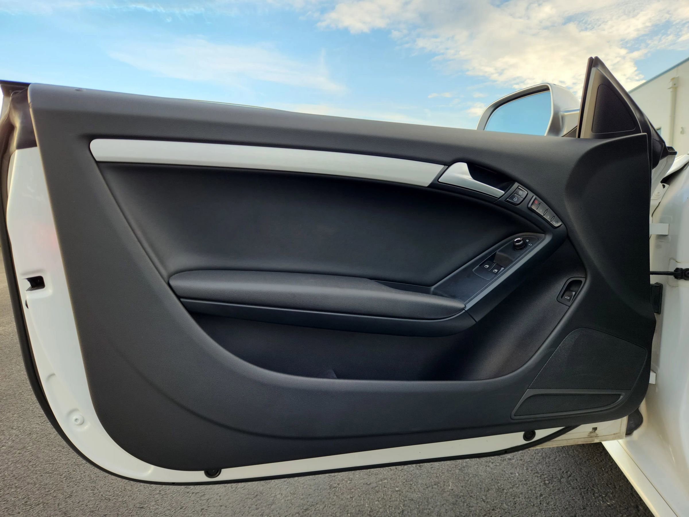 Used 2012 Audi S5 Premium Plus image 15