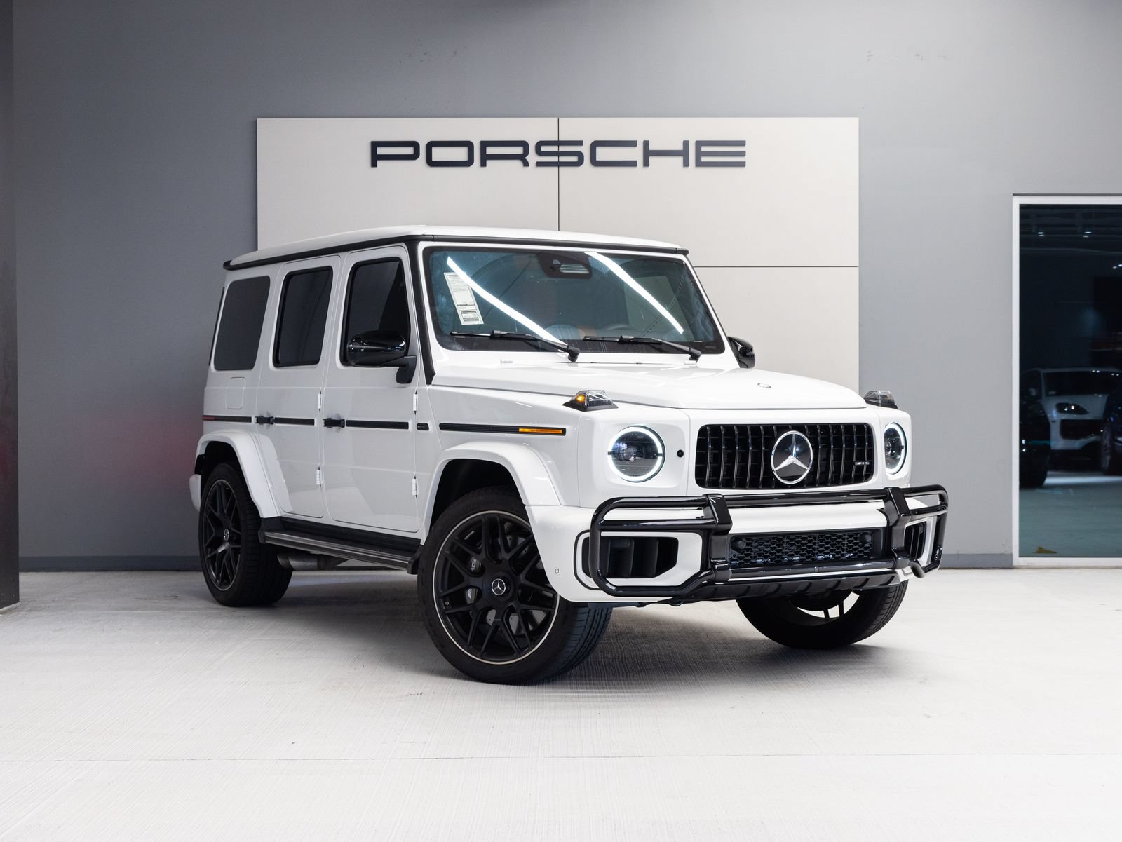 Used 2025 Mercedes-Benz G 63 AMG 4MATIC image 9