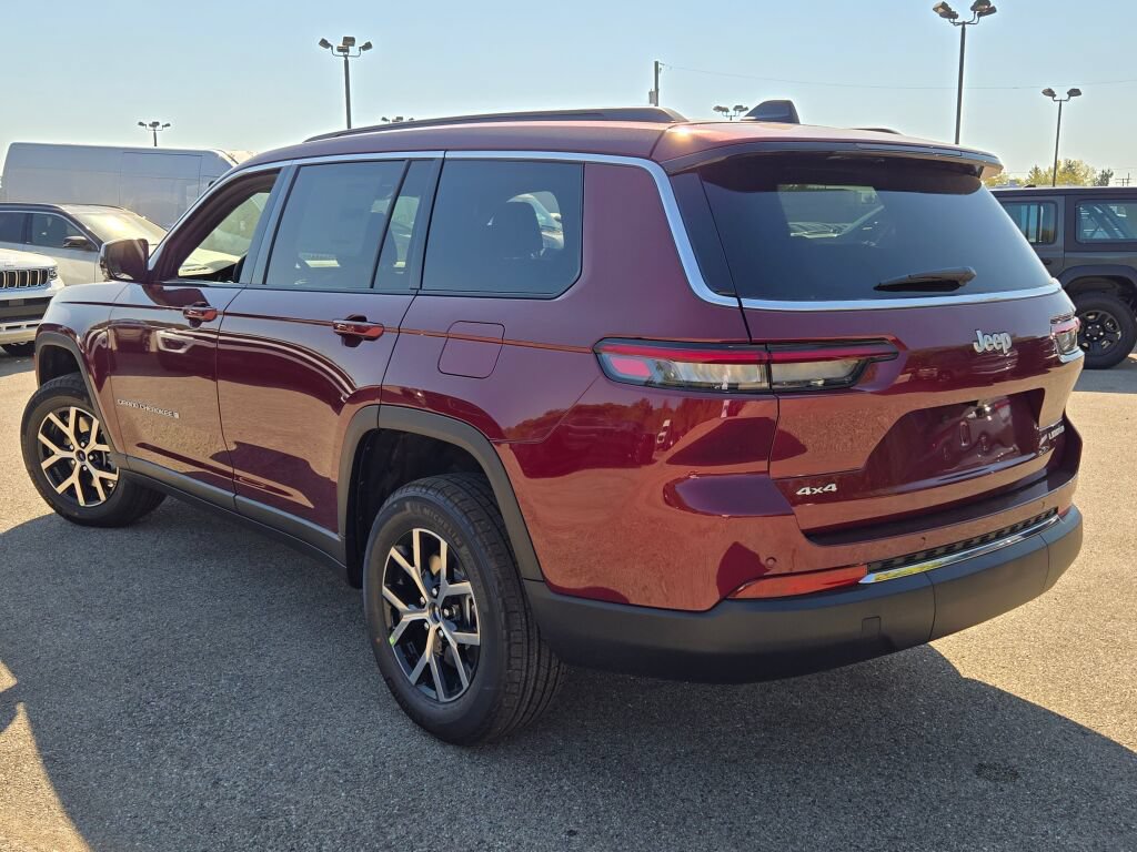 New 2025 Jeep Grand Cherokee L Limited AWD/4WD image 18