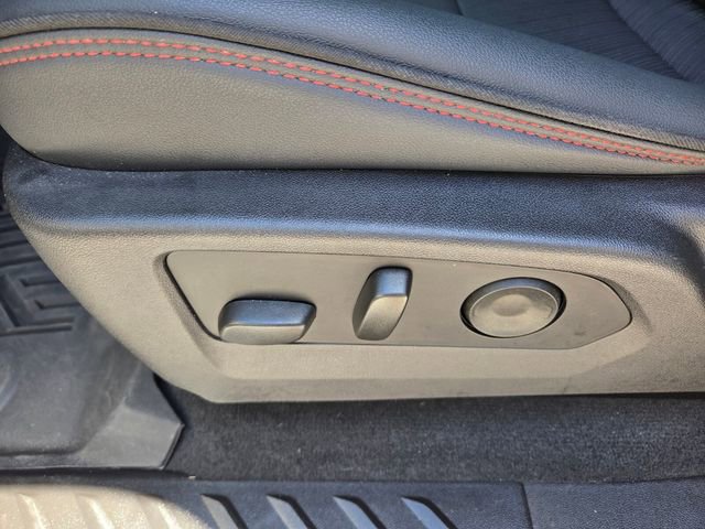 Certified 2024 GMC Canyon AT4X AWD/4WD image 5